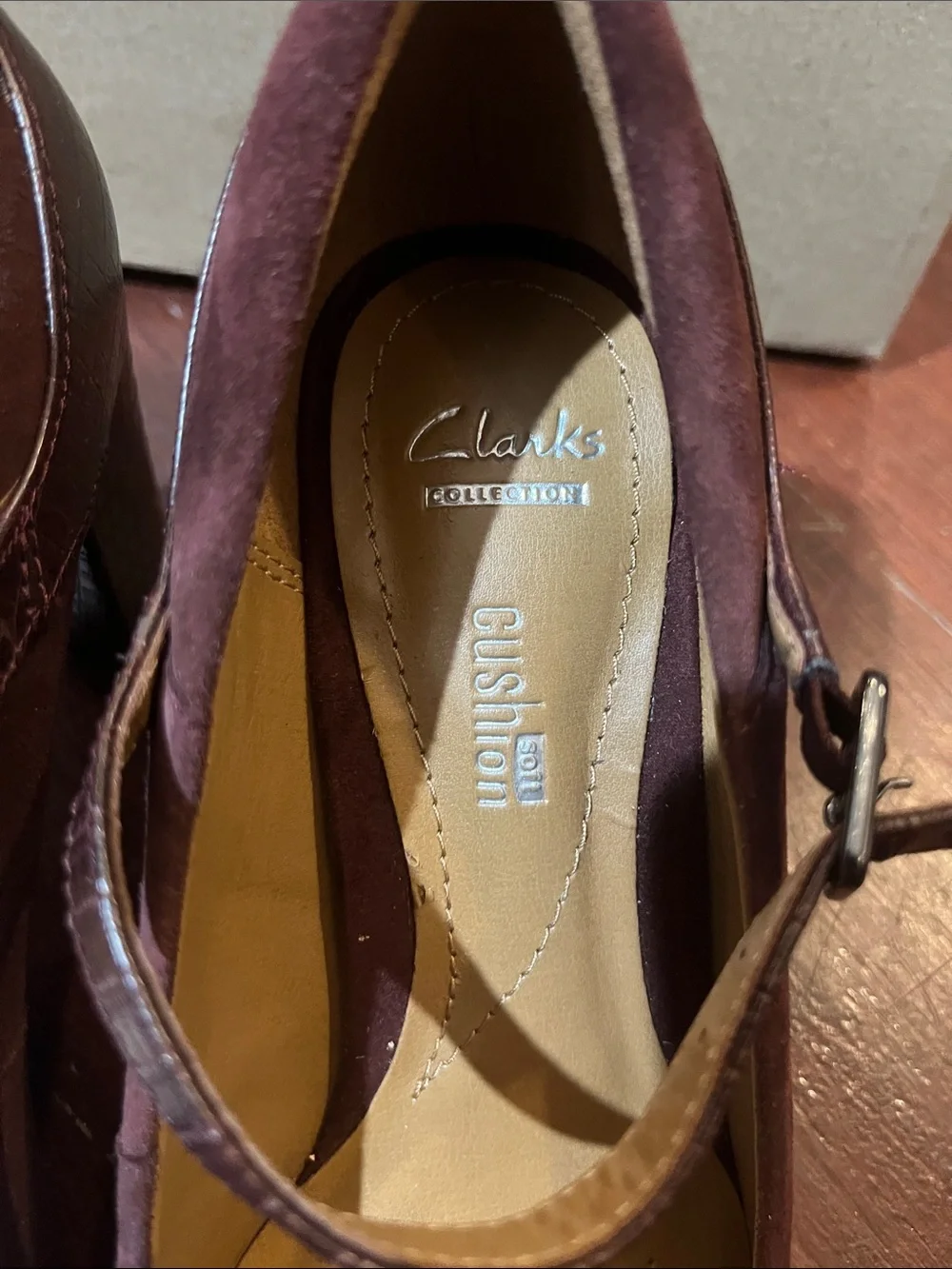 Clarks Women's Burgundy Suede Mary Jane Block Heel Pumps